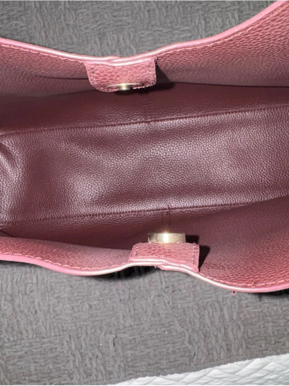 Universal Thread NEW Suede Hobo Shoulder Bag in Deep Burgundy